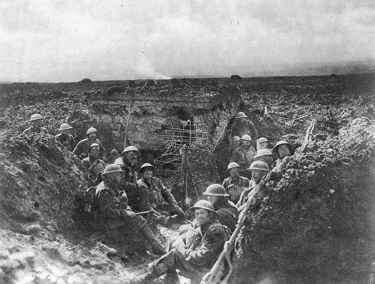 Soldati inglesi nelle trincee [Le Miroir n. 195, 19 agosto 1917]